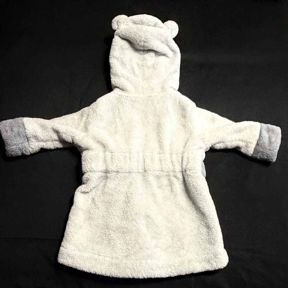 Cloud Island Baby 6-9M Gray Bear Hooded Plush Bathrobe Robe Belted